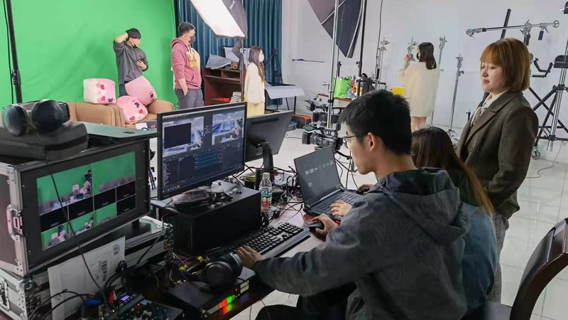二维MG动画与三维MG动画：一场视觉技术的对决