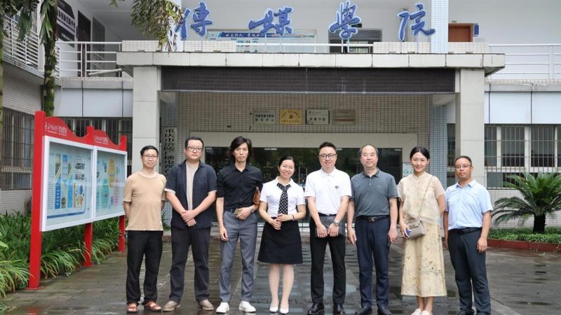 户外拍摄补光灯，如何选择最适合你的那一款？**